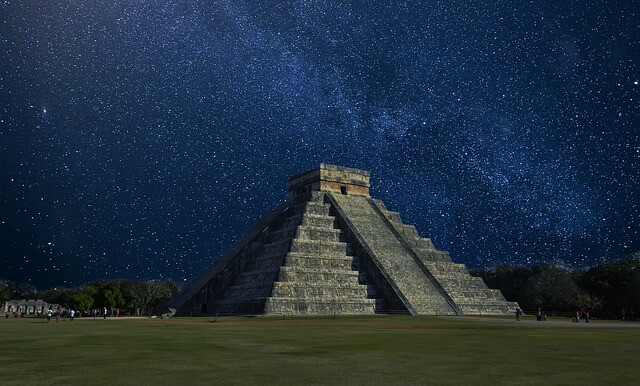 Piramida Chichen Itza w Peru